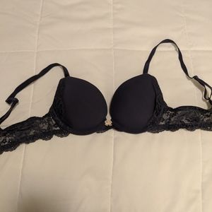 Victoria's Secret Push-up Underwire Lace Bra